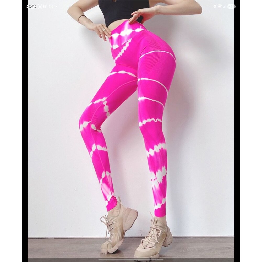 SilhLuxe Activewear Tie Dye Leggings Pink White